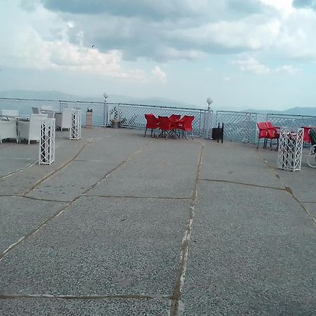 Canari Hotel Kashmir View Nathia Gali Exteriér fotografie