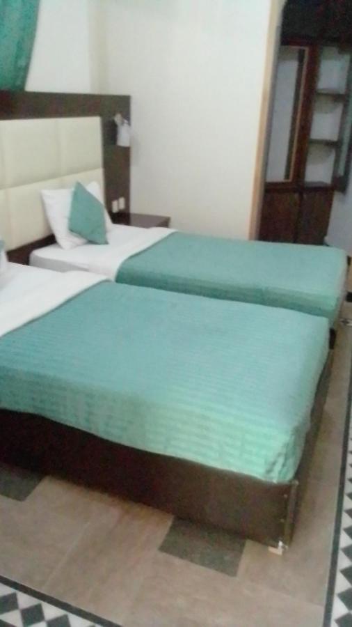 Canari Hotel Kashmir View Nathia Gali Pokoj fotografie